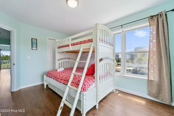 $1,000,000 | 2080-2082 New River Inlet Road, North Topsail Beach, NC 28460