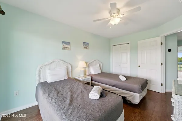 $1,000,000 | 2080-2082 New River Inlet Road, North Topsail Beach, NC 28460