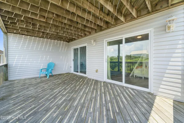 $1,000,000 | 2080-2082 New River Inlet Road, North Topsail Beach, NC 28460