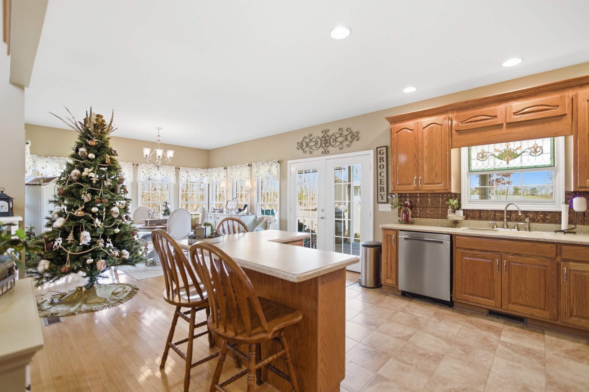 139 Limestone Road Elora, TN 37328 - Photo 14 of 100 a kitchen with granite countertop a sink and stove