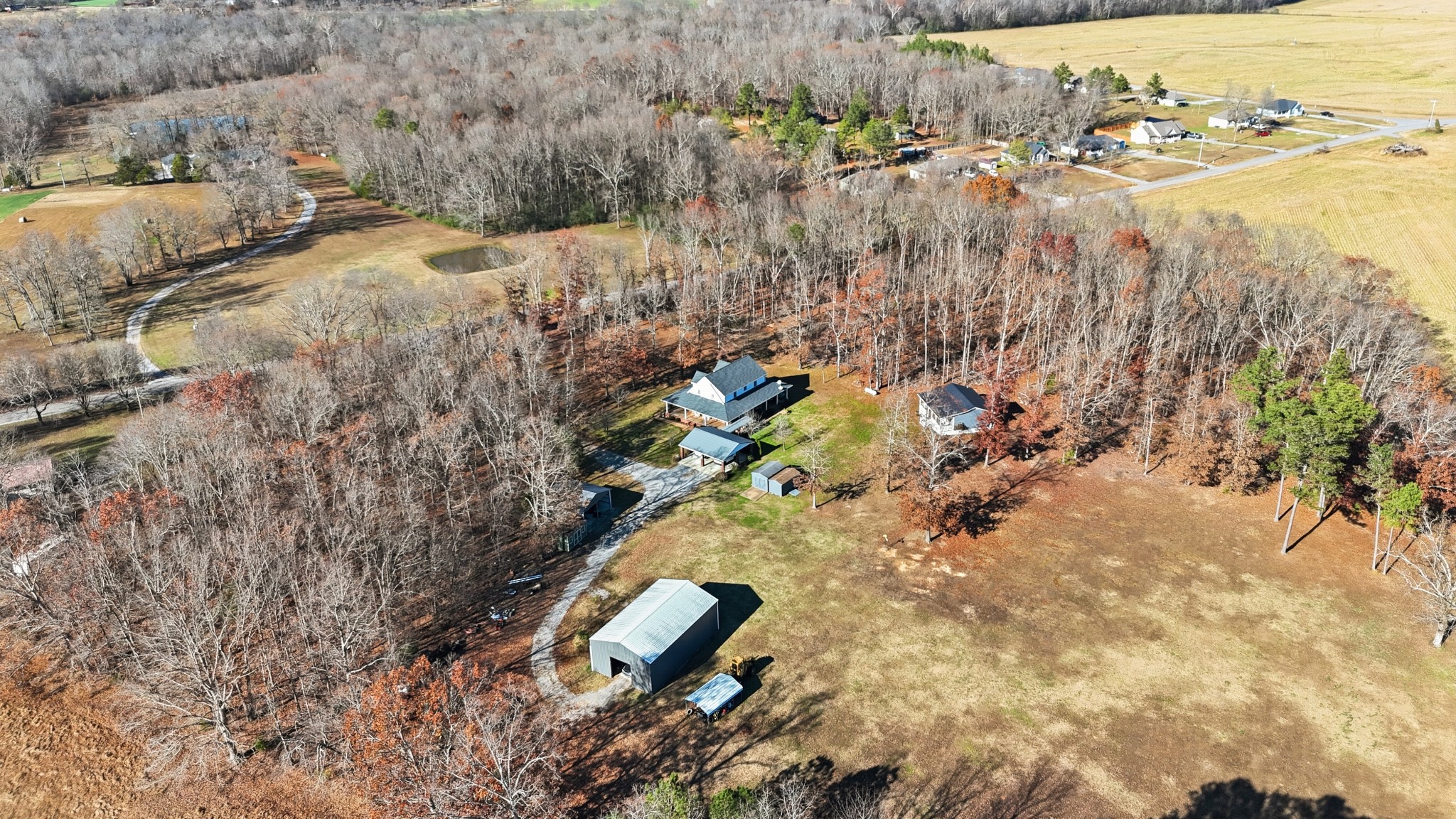 139 Limestone Road Elora, TN 37328 - Photo 92 of 100 a view of a yard with wooden fence