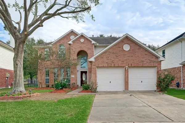 $2,500 | 8846 Gas Light Village Drive, Houston, TX 77095