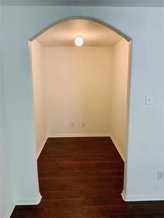 $2,500 | 8846 Gas Light Village Drive, Houston, TX 77095