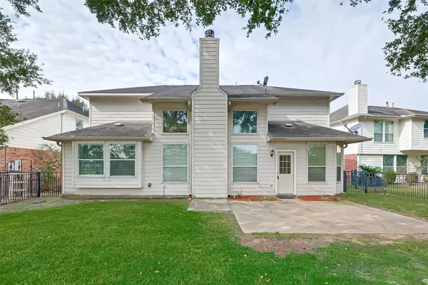 $2,500 | 8846 Gas Light Village Drive, Houston, TX 77095