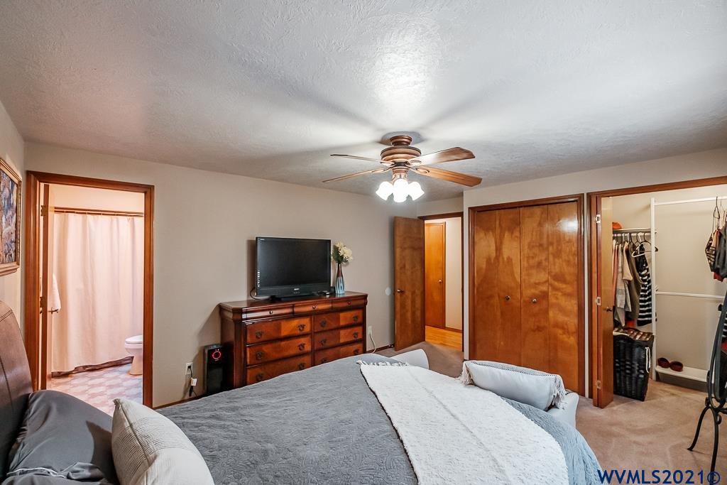 1732 Belmont Loop Southwest Albany, OR 97321 - Photo 23 of 41