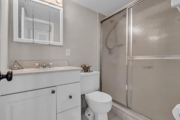 $1,900 | 4500 North Federal Highway, Unit 319C, Lighthouse Point, FL 33064