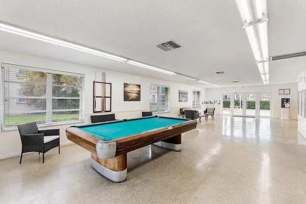 $1,900 | 4500 North Federal Highway, Unit 319C, Lighthouse Point, FL 33064