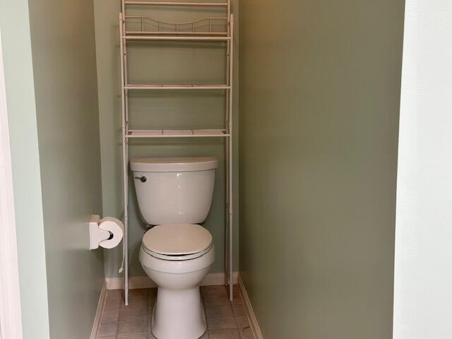 3765 Riverside Way Delray Beach, FL 33445 - Photo 6 of 41 m bathroom