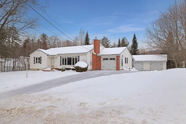 $255,900 | 630 Franklin Street, Rumford, ME 04276