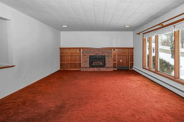 $255,900 | 630 Franklin Street, Rumford, ME 04276