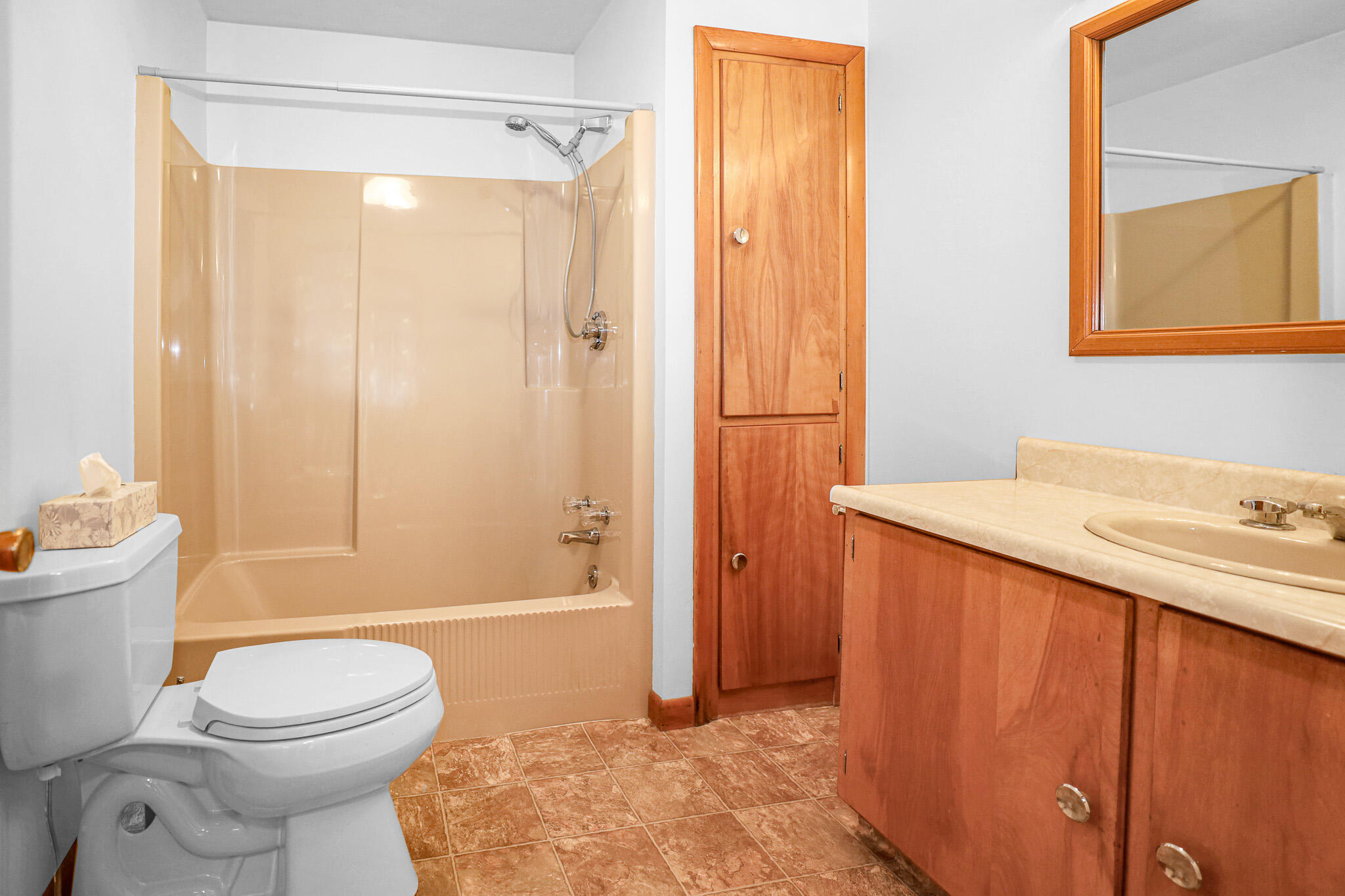 630 Franklin Street Rumford, ME 04276 - Photo 22 of 38 447A0126
