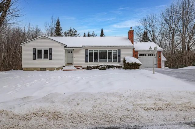 $255,900 | 630 Franklin Street, Rumford, ME 04276