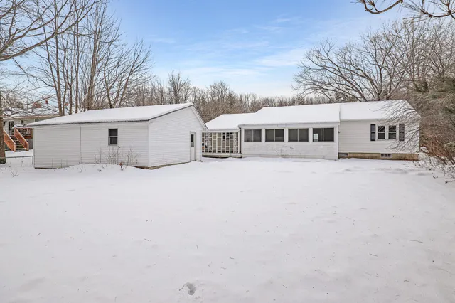 $255,900 | 630 Franklin Street, Rumford, ME 04276