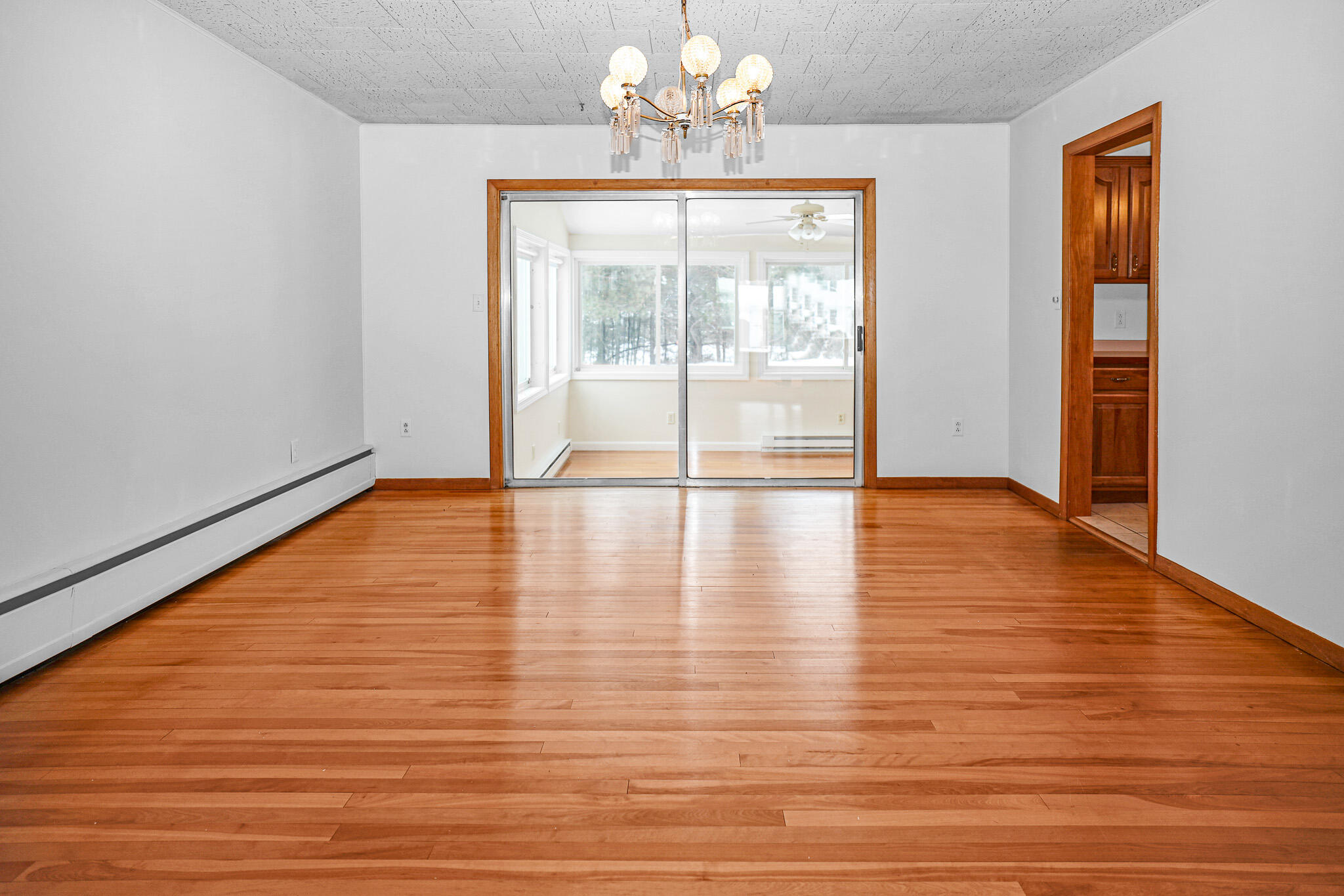630 Franklin Street Rumford, ME 04276 - Photo 6 of 38 447A0101