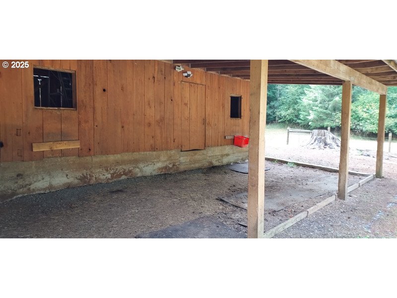 27111 South Hillockburn Road Estacada, OR 97023 - Photo 34 of 37 Gallery Image 34