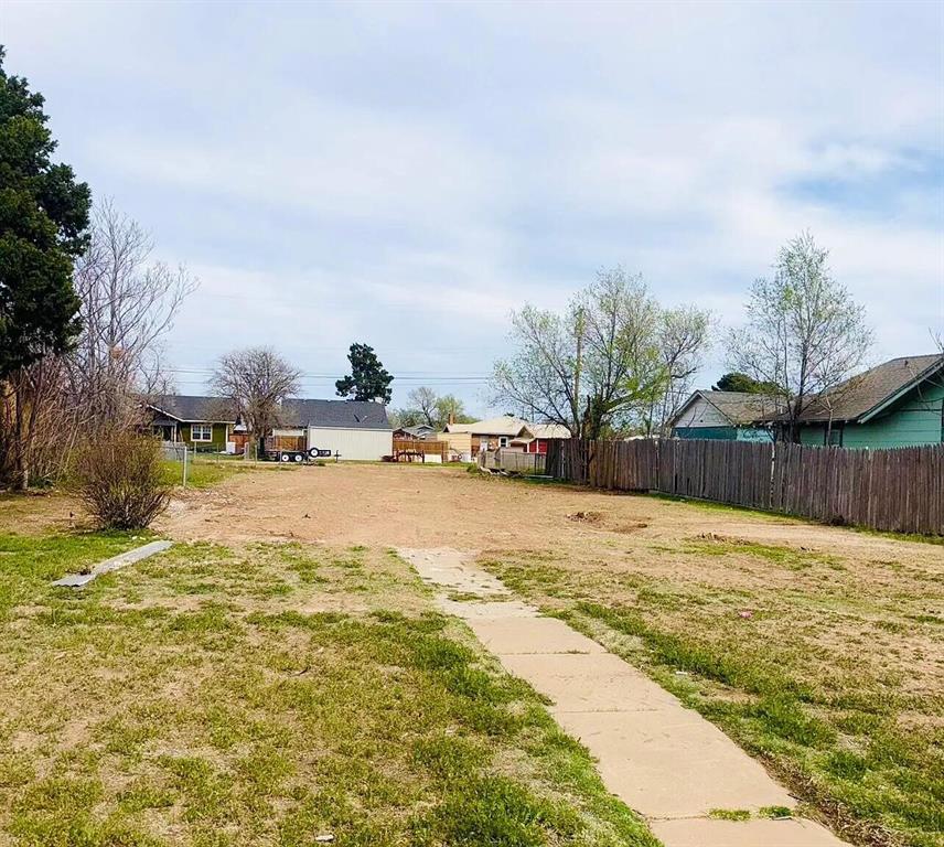 602 Portland Plainview, TX 79072 - Photo 1 of 1