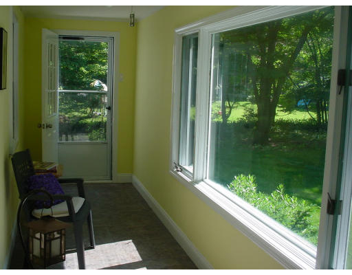 9 Ridgefield Road Merrimac, MA 01860 - Photo 10 of 17 Gallery Image 10