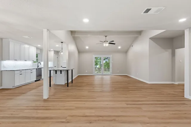 $3,000 | 900 Morgan Hill Drive, Dripping Springs, TX 78620