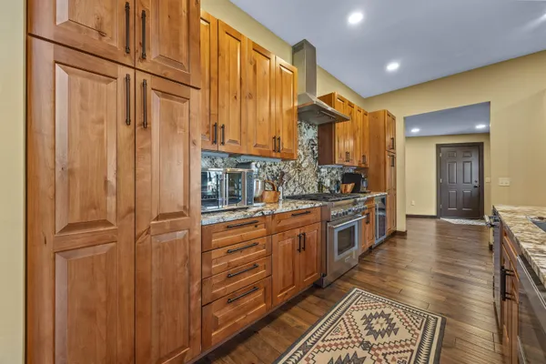 $2,900,000 | 945 North Walden Way, Nekoosa, WI 54457