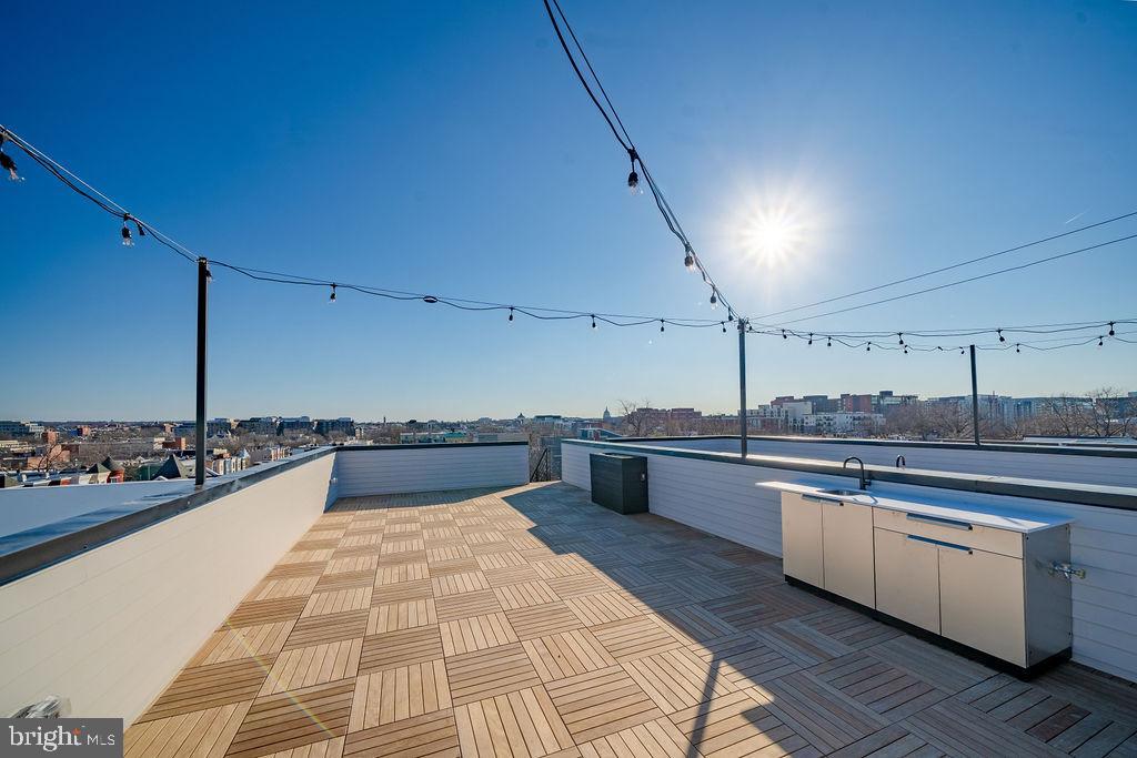 513 M Street Northeast, Unit D Washington, DC 20002 - Photo 1 of 43 600 SF Ipe private roof deck with Capitol Views!