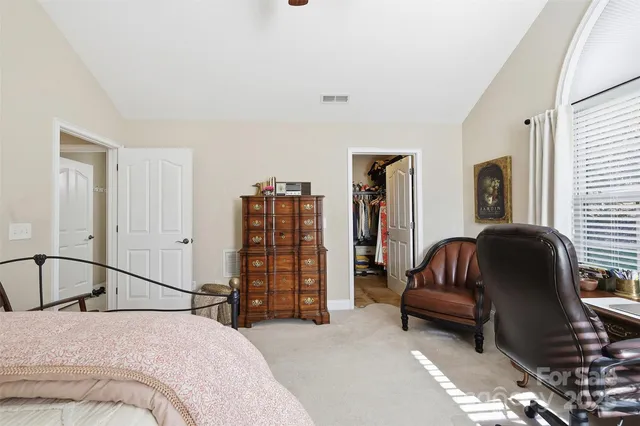 $424,900 | 817 Wynnshire Drive, Unit B, Hickory, NC 28601