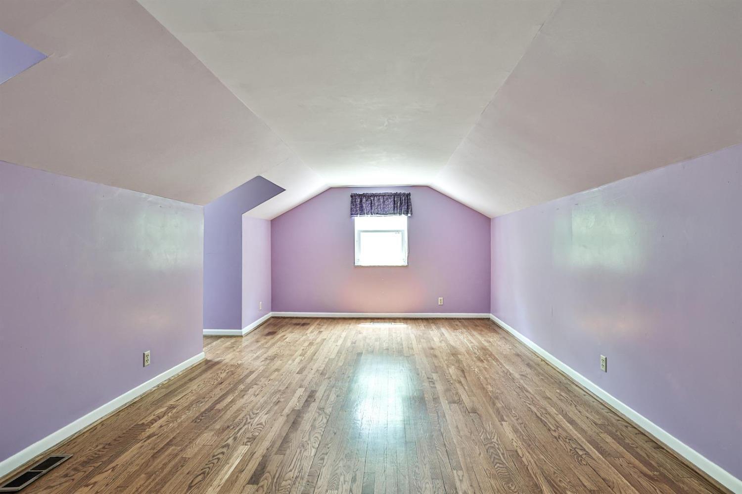 7339 Drake Road Cincinnati, OH 45243 - Photo 43 of 50