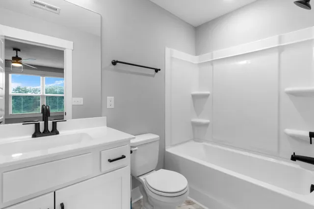 $249,500 | 305 Jonathan Wade Circle, Clarksville, TN 37043