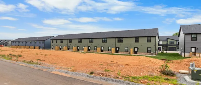 $249,500 | 305 Jonathan Wade Circle, Clarksville, TN 37043