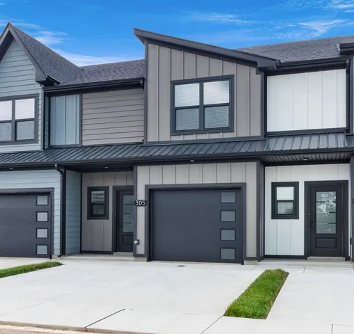 $249,500 | 305 Jonathan Wade Circle, Clarksville, TN 37043