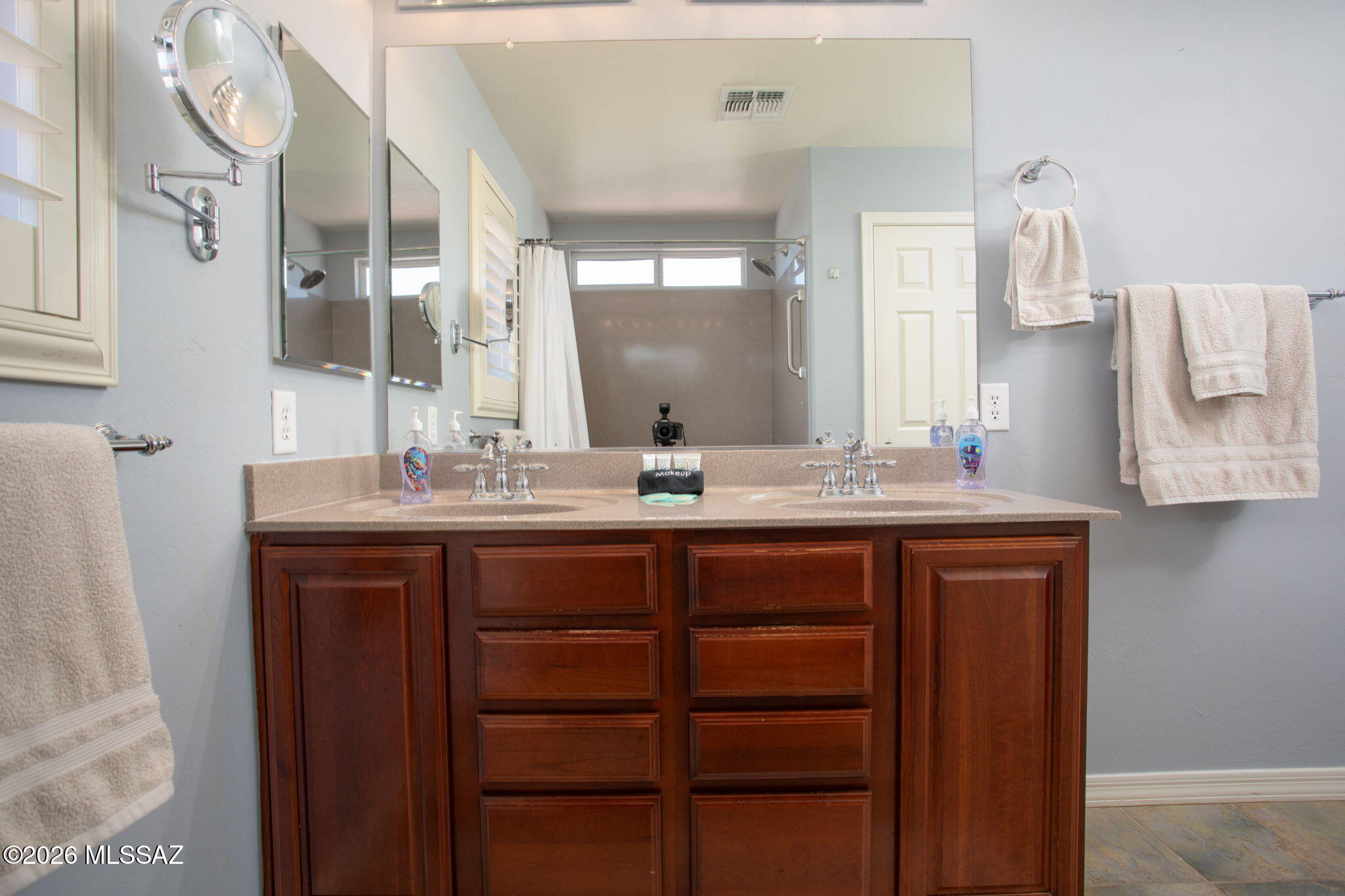 3578 East Canter Road Tucson, AZ 85739 - Photo 25 of 50 Dual Sinks
