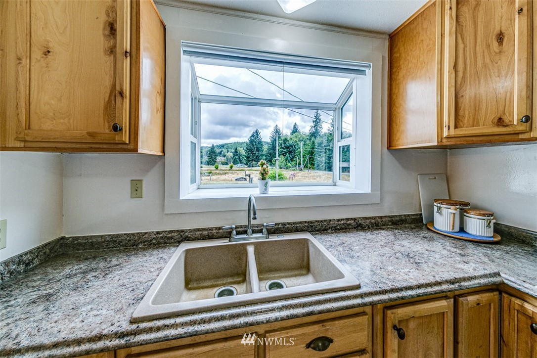 133 Fuhrman Road Forks, WA 98331 - Photo 10 of 40 Gallery Image 10