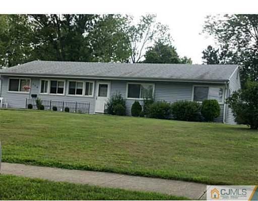 160 Kendall Road Kendall Park, NJ 08824 - Photo 1 of 16 Gallery Image 1
