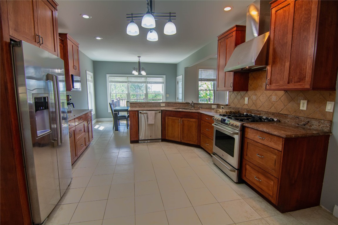 110 Briarview Road Vestal, NY 13850 - Photo 12 of 45