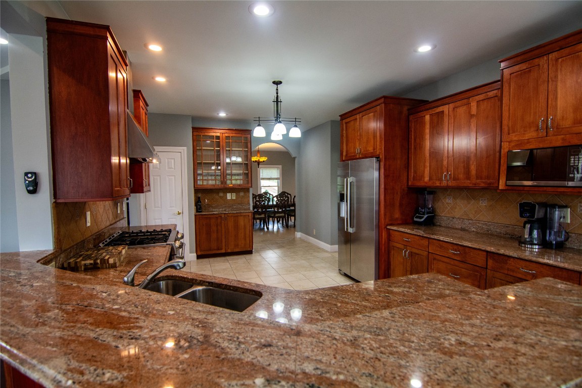 110 Briarview Road Vestal, NY 13850 - Photo 14 of 45