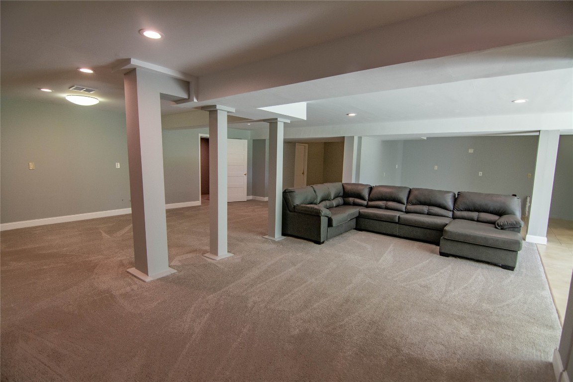 110 Briarview Road Vestal, NY 13850 - Photo 42 of 45