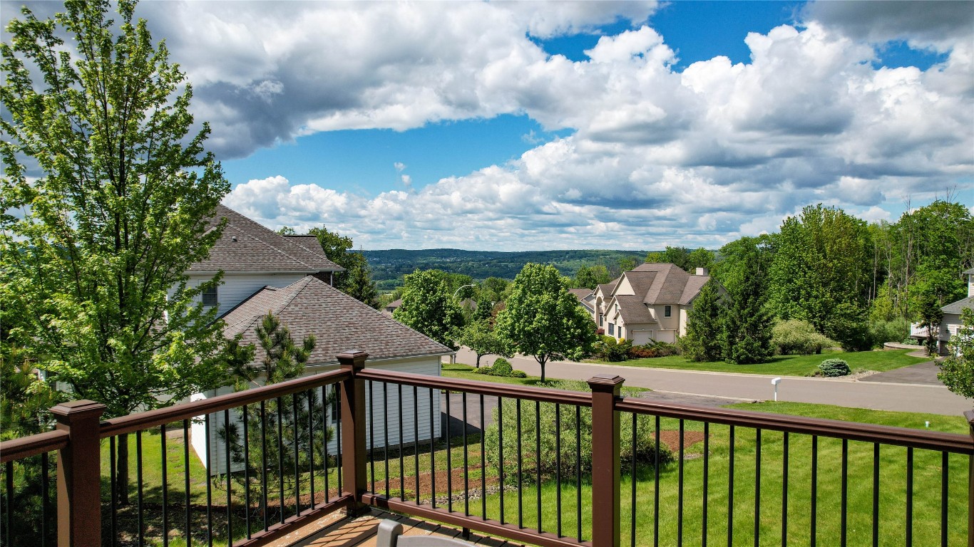 110 Briarview Road Vestal, NY 13850 - Photo 6 of 45