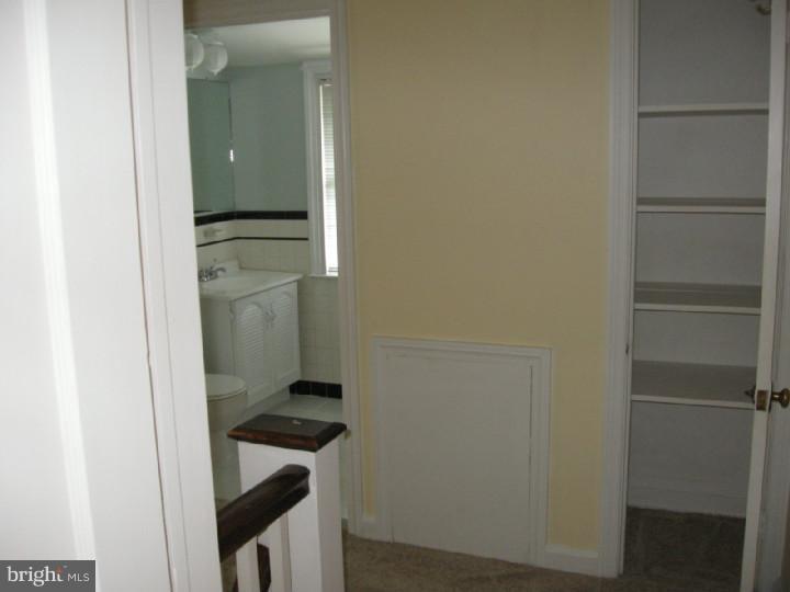 224 Signal Road Drexel Hill, PA 19026 - Photo 18 of 23 Hallway