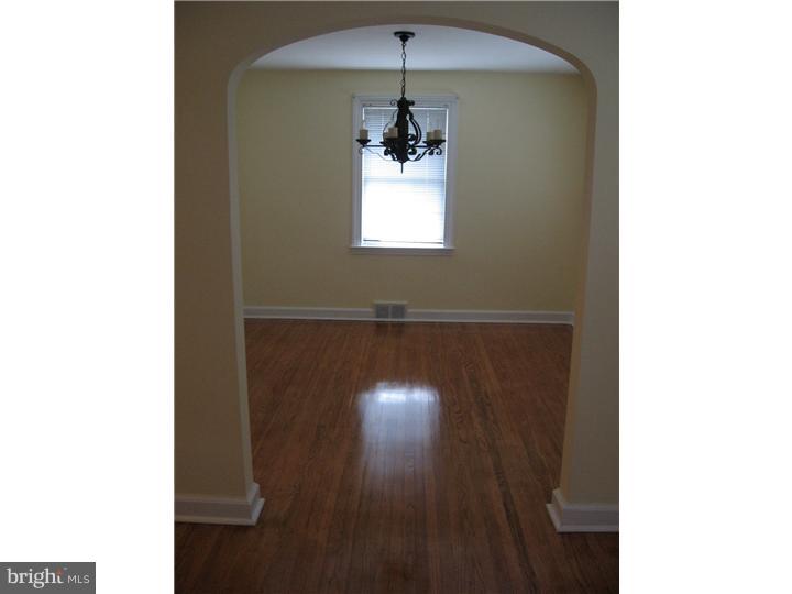 224 Signal Road Drexel Hill, PA 19026 - Photo 4 of 23 Dining Room
