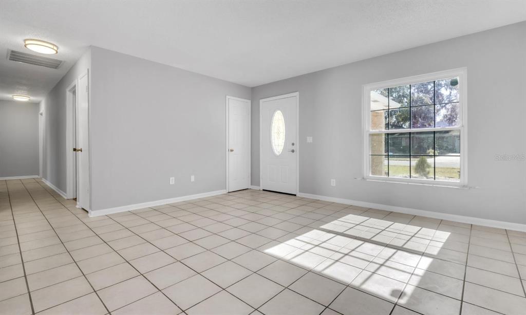 520 Rooks Road Seffner, FL 33584 - Photo 17 of 55