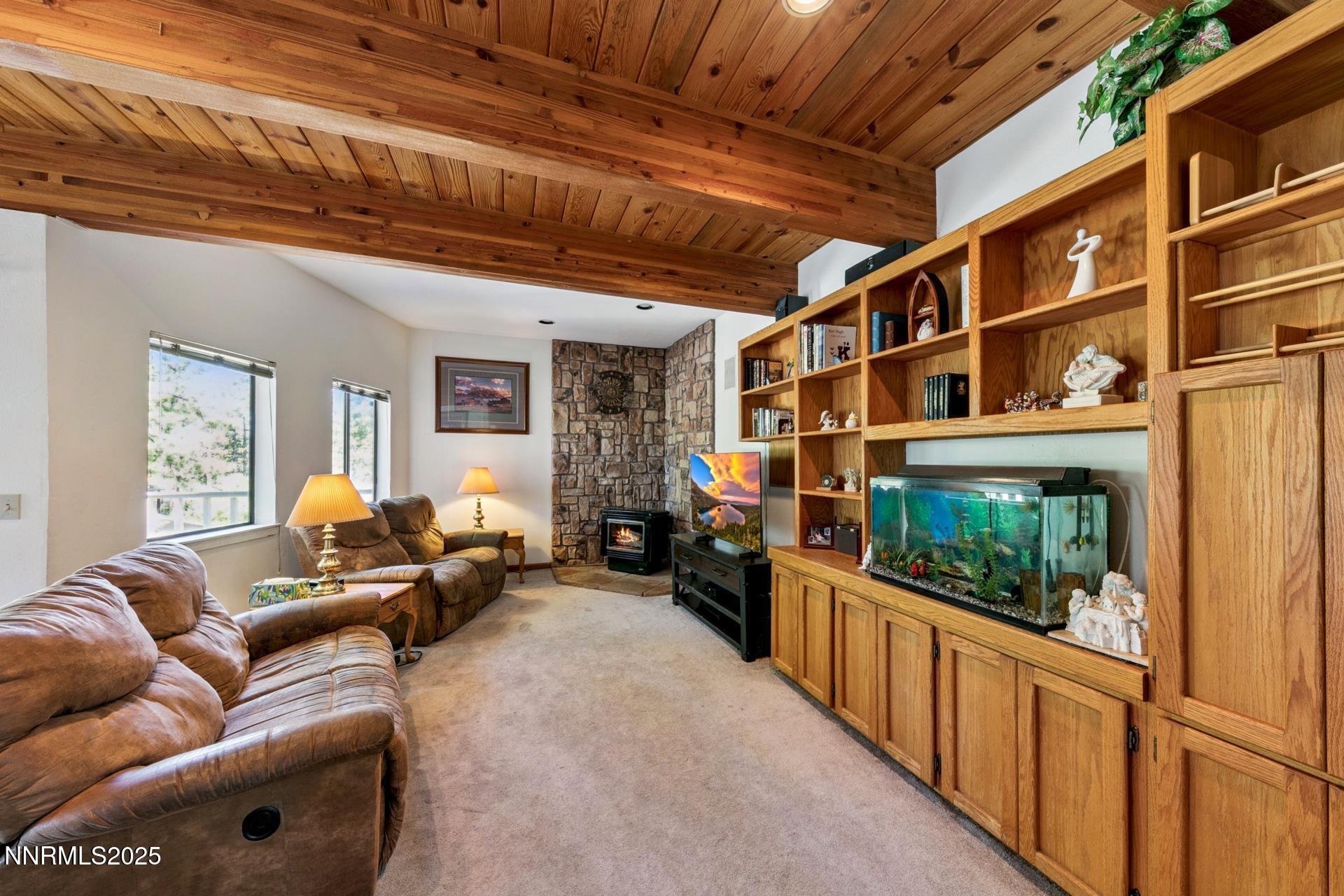 173 Hall Court Stateline, NV 89449 - Photo 17 of 32 a living room with furniture