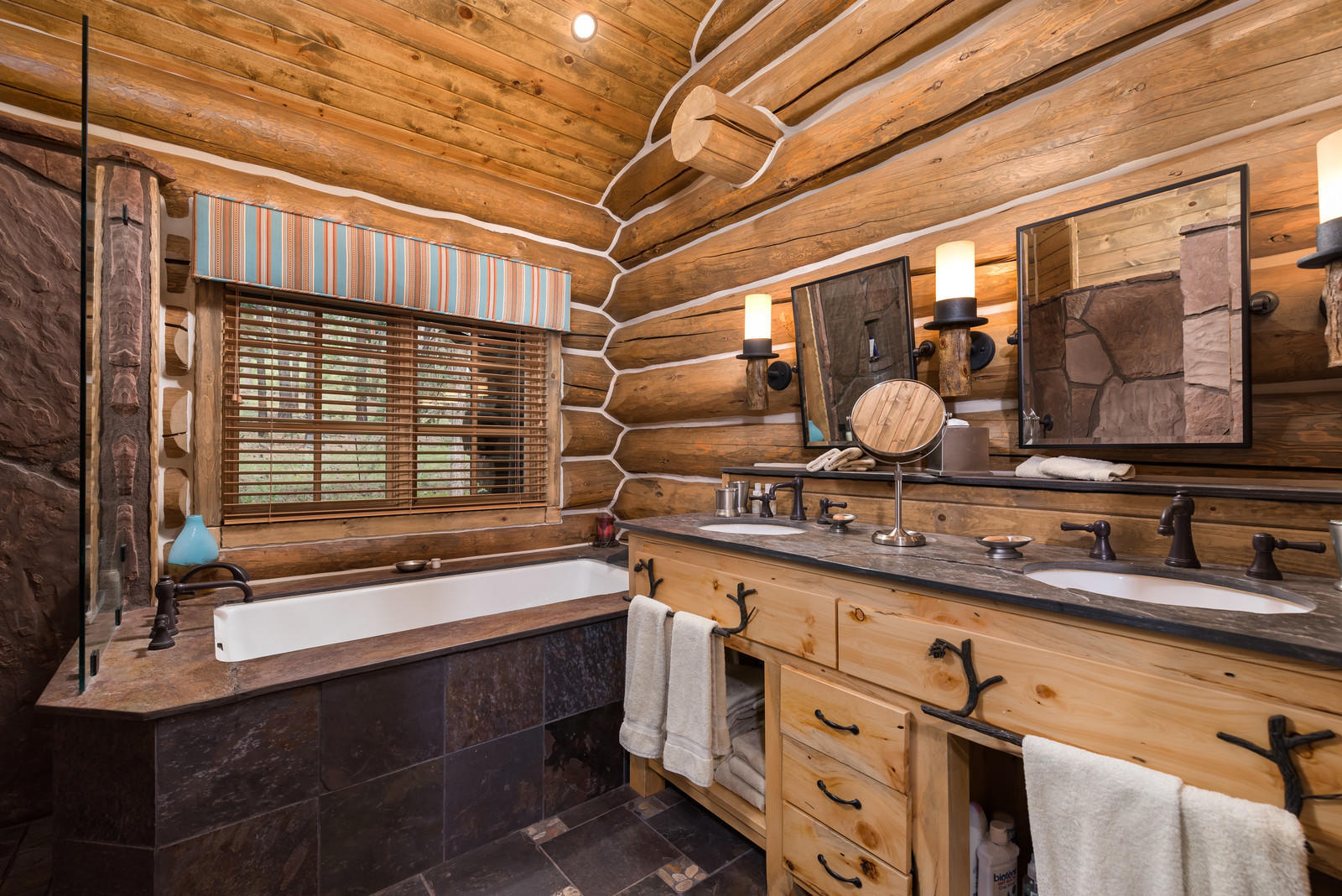 70 County Road Greer, AZ 85927 - Photo 16 of 58