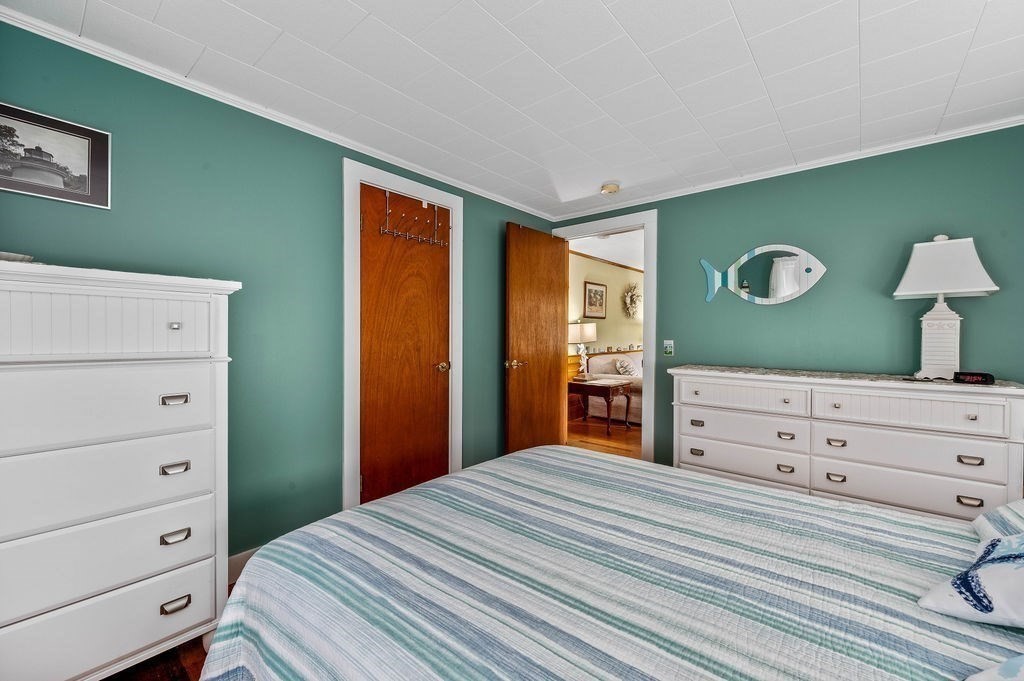 16 Lawrence Road Dennis, MA 02639 - Photo 8 of 37 Gallery Image 8