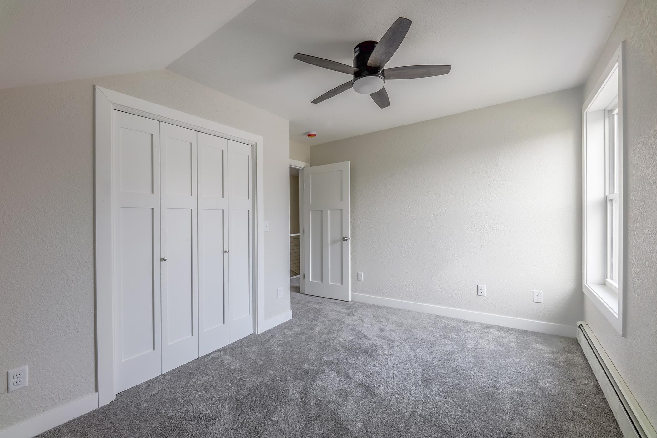 411 4th Avenue Two Harbors, MN 55616 - Photo 11 of 19