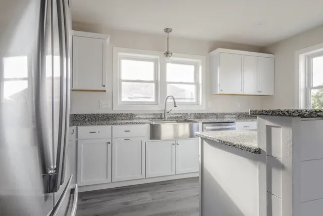 $374,000 | 411 4th Avenue, Two Harbors, MN 55616