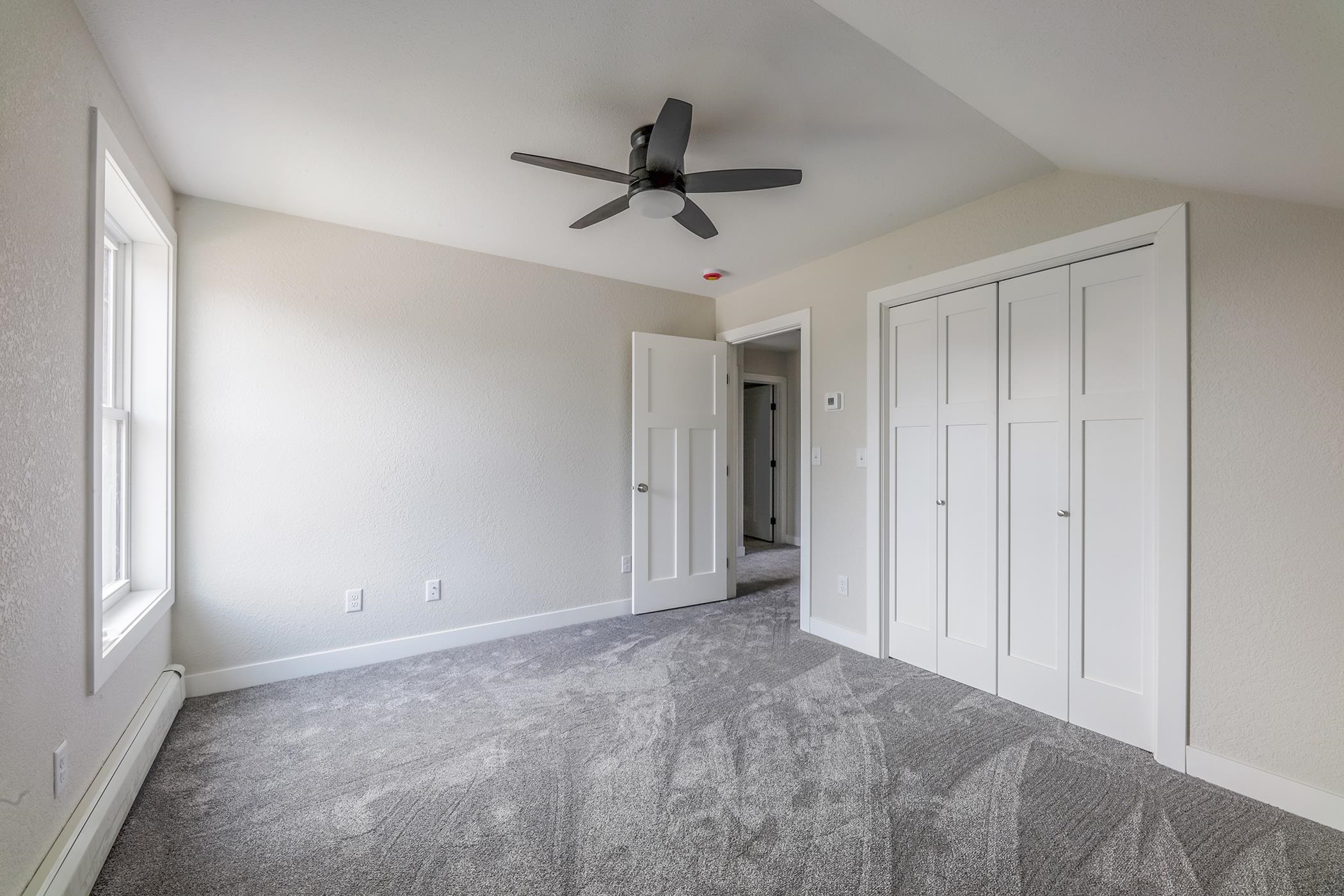 411 4th Avenue Two Harbors, MN 55616 - Photo 10 of 19