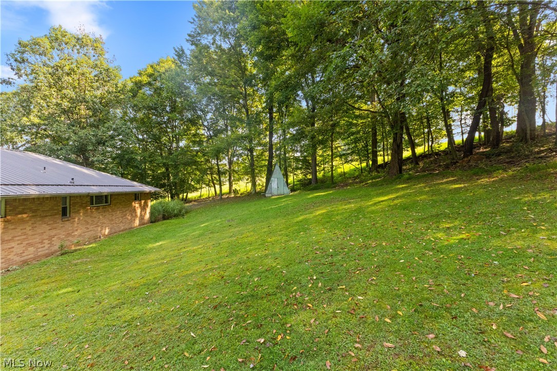 2082 Wylie Ridge Road Weirton, WV 26062 - Photo 7 of 35 Gallery Image 7