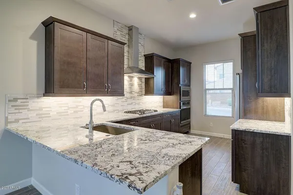 $3,500 | 18328 North 65th Place, Phoenix, AZ 85054