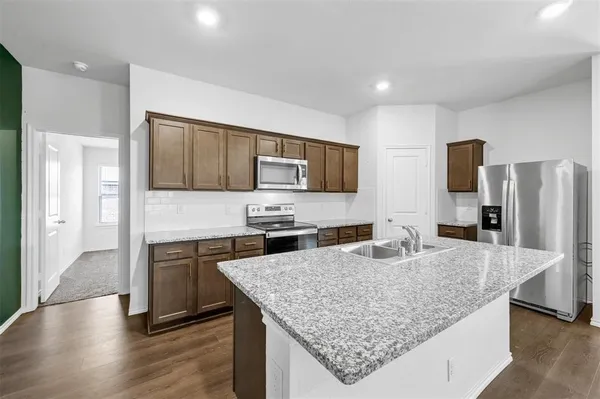 $1,950 | 508 Windrow Drive, Royse City, TX 75189