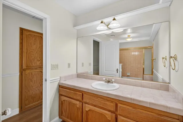 $455,000 | 1628 Buena Vista Drive, Yuba City, CA 95993