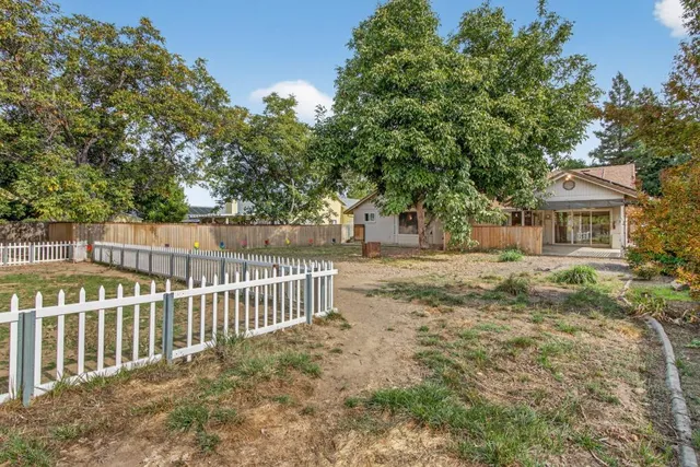 $455,000 | 1628 Buena Vista Drive, Yuba City, CA 95993